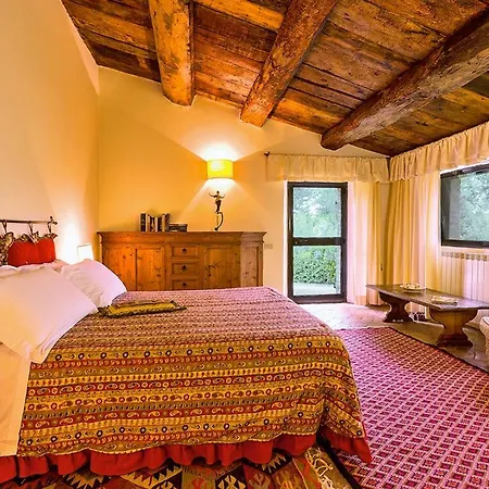 La Mita Sleeps 26 With Pool And Air Con * Preggio